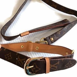 Louis Vuitton Brown Dog Collar and Leash Set